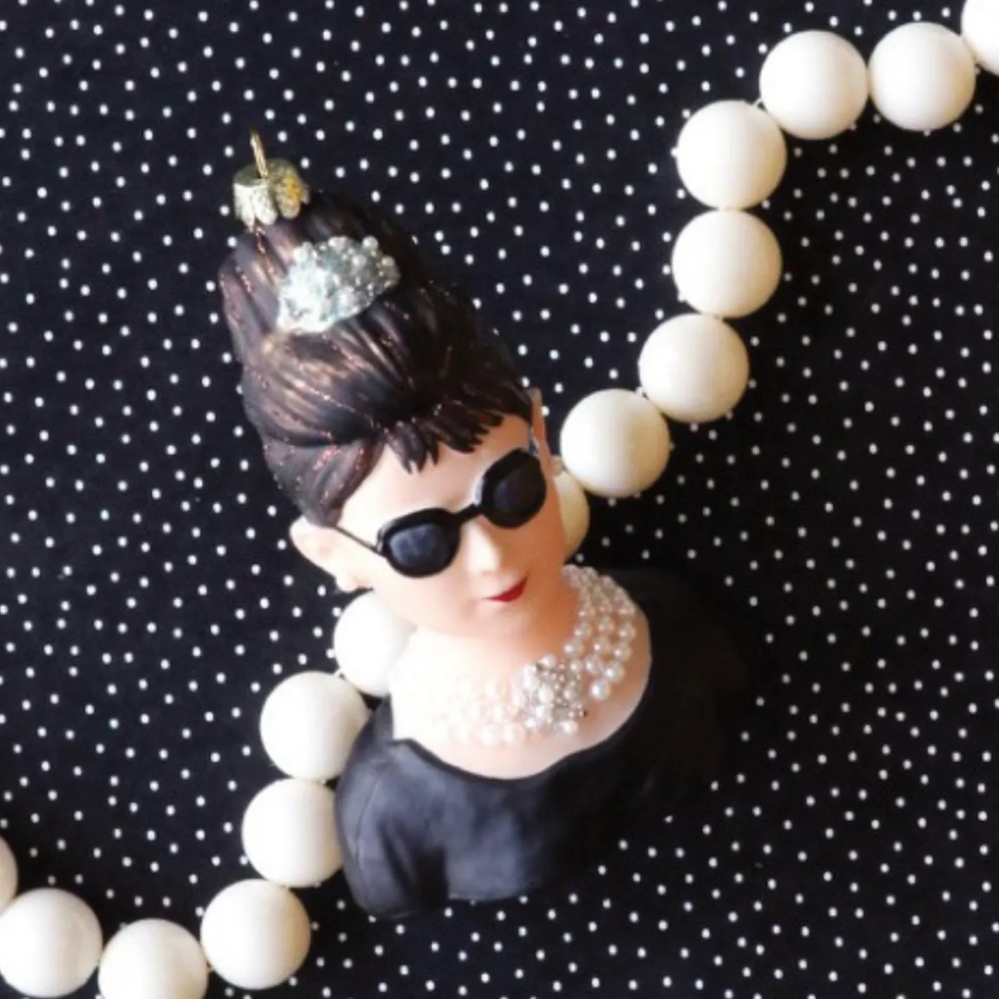 Cody Foster Co Cody Foster 5.25" Audrey Hepburn Breakfast At Tiffany's Glass Christmas Ornament GO-6732 Hot