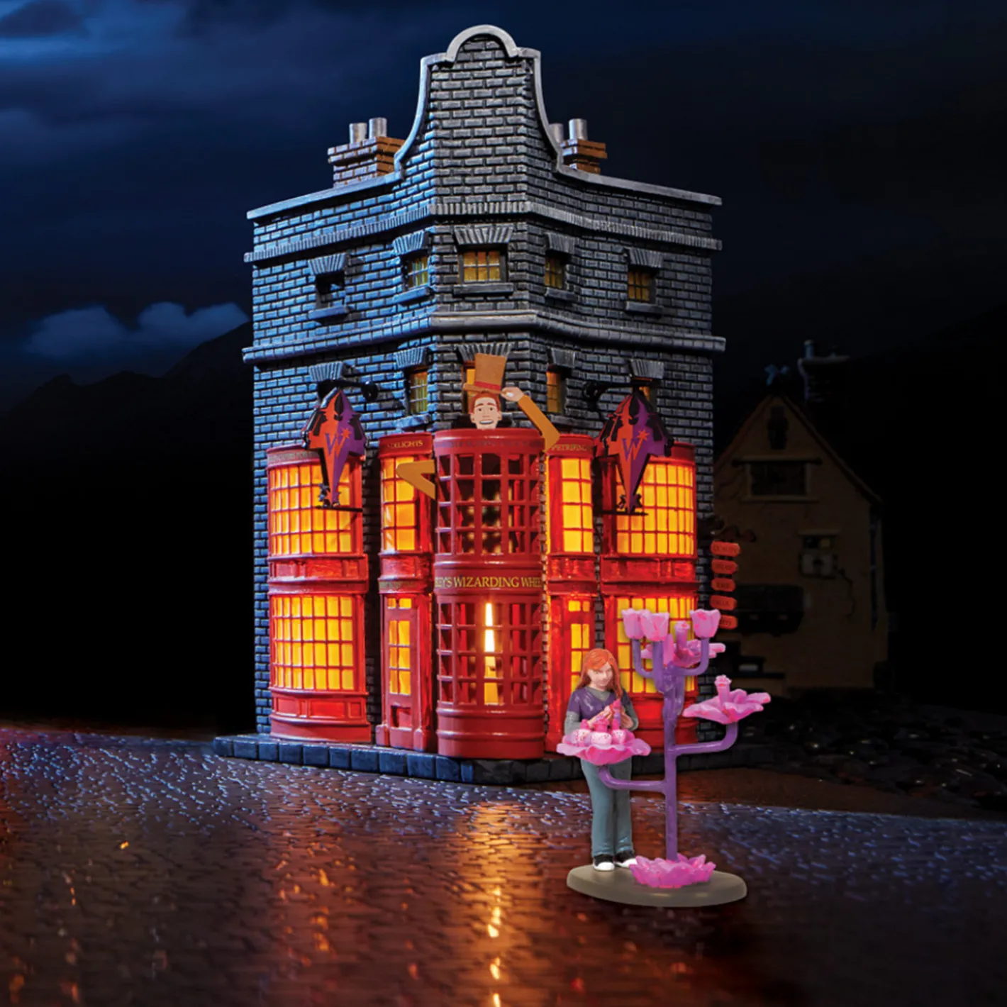 Department 56 Harry Potter Village Weasleys' Wizard Wheezes Building 6005615 Sale