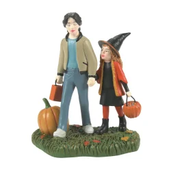 Department 56 Hocus Pocus Village Max & Dani Trick or Treat Figure 6014675 Sale