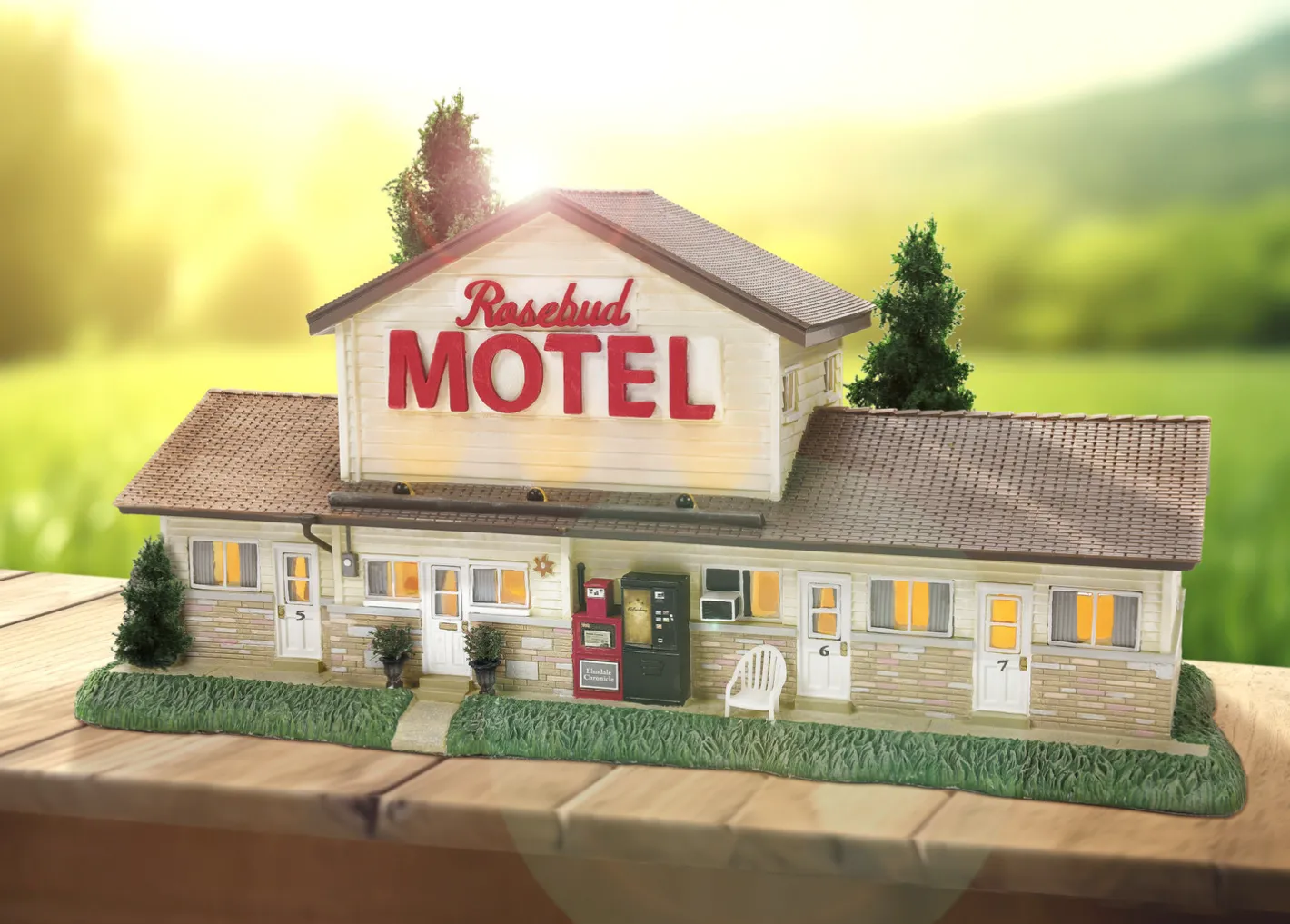 Department 56 Schitt's Creek The Rosebud Motel 6013684 New