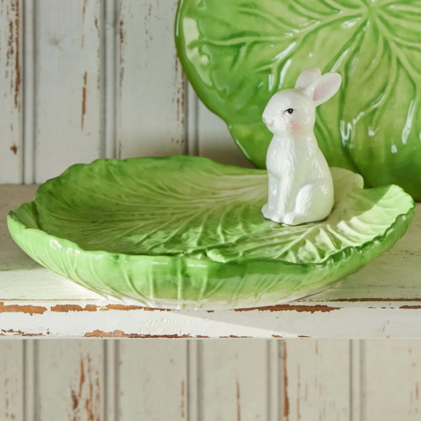 Raz Imports Raz 8" Cabbage Leaf with Bunny Easter Tray 4410198