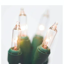 Brite Star 25' 100 LT Random Twinkling Clear Mini Incandescent Lights on Green 37-491-00