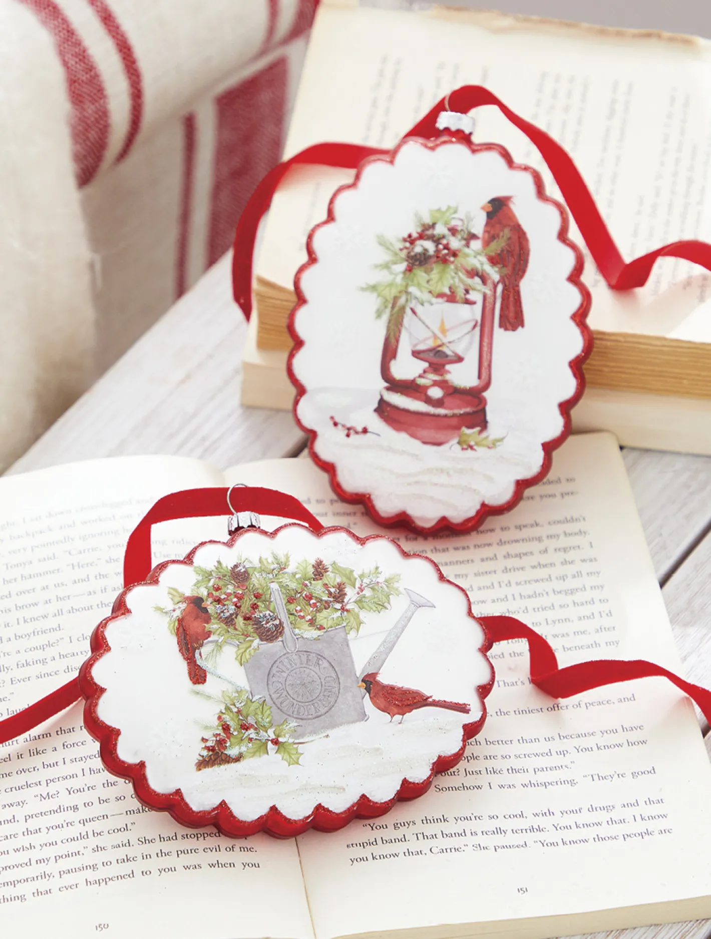 Raz Imports Raz 6" Cardinal Scalloped Edge Disc Glass Christmas Ornament 4224656 Hot