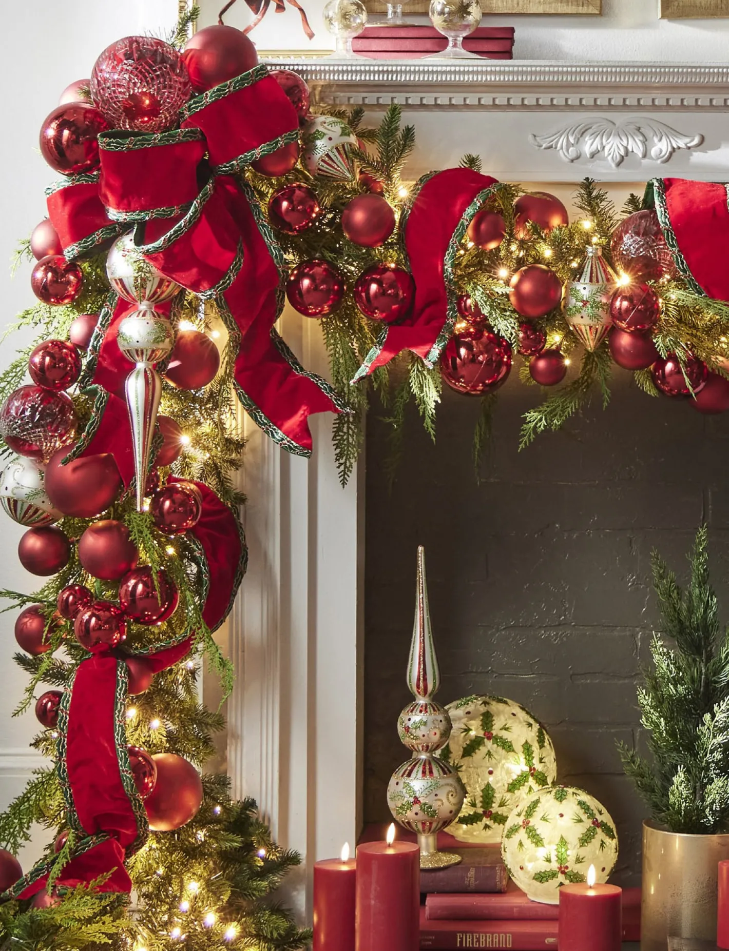 Raz Imports Raz 15" Large Holly Leaf Glass Finial Christmas Ornament 4424545 Outlet