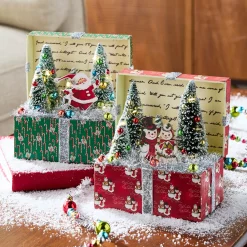 Raz Imports Raz 7" Lighted The Magic of Christmas Vignette Vintage Present Figure 4519124 New