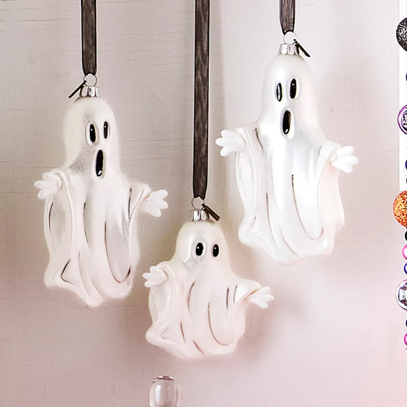 Raz Imports Raz Eric Cortina Big Boo or Lil' Boo Glass Halloween Ornament Outlet
