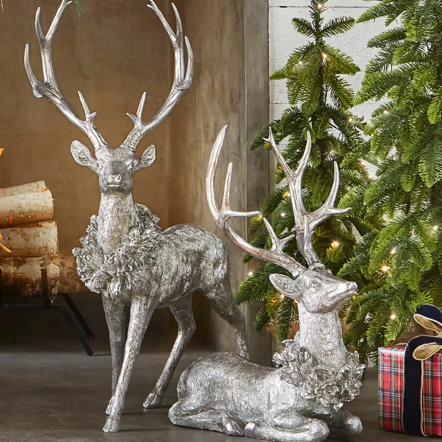 Raz Imports Raz Large Sitting or Standing Silver Deer with Wreath Christmas Figure Outlet